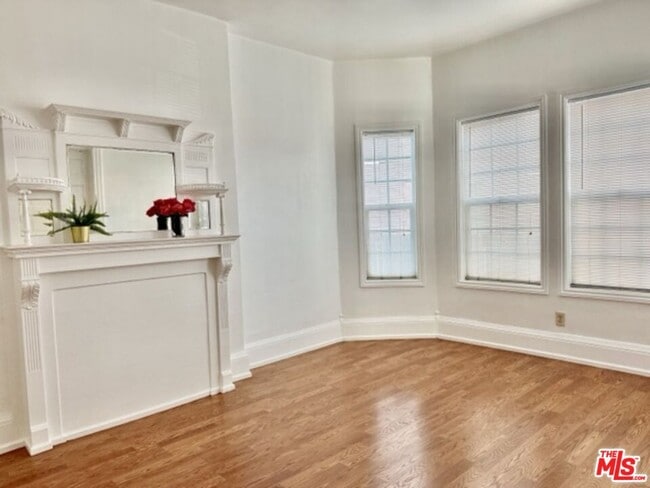 Building Photo - 2226 Johnston St