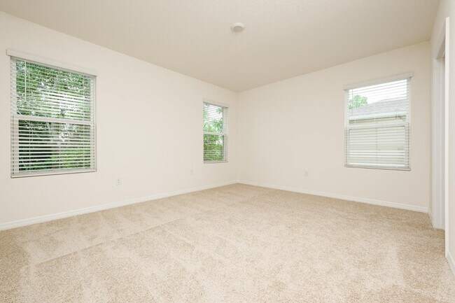 Building Photo - 55 Bella Oaks Dr