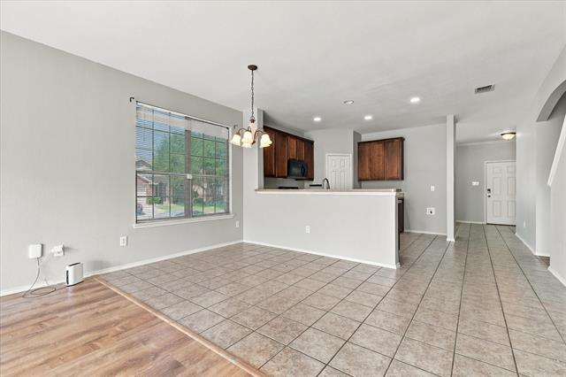 Building Photo - 5813 Touchstone Dr