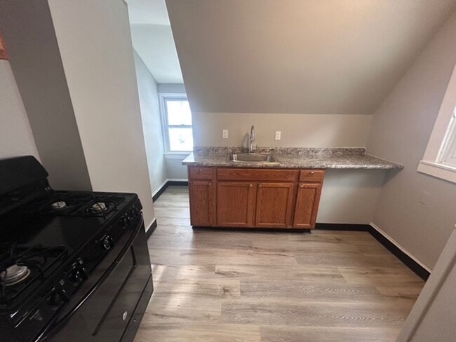 Building Photo - map2344