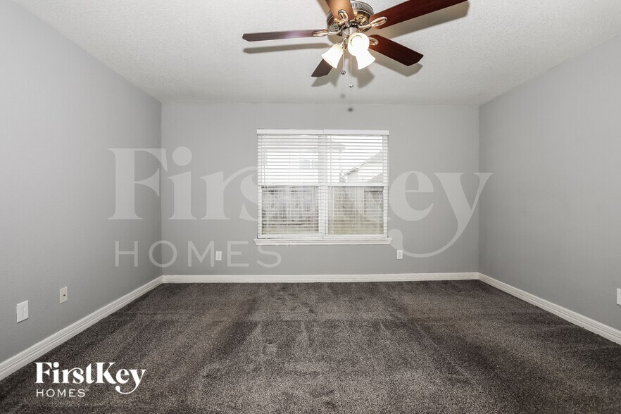 Building Photo - 1434 Loxley Dr