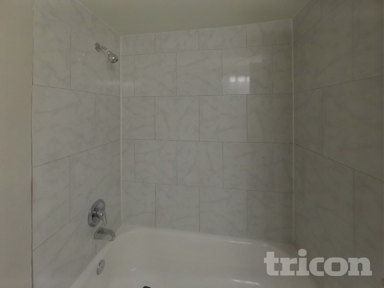 Building Photo - 1710 Newland Pl