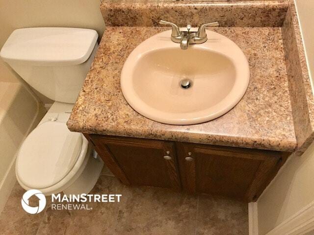 Building Photo - 284 Independence Dr