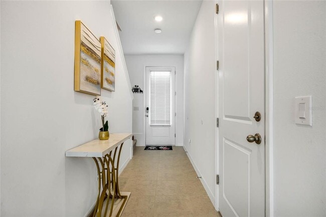 Building Photo - 641 Longboat Dr