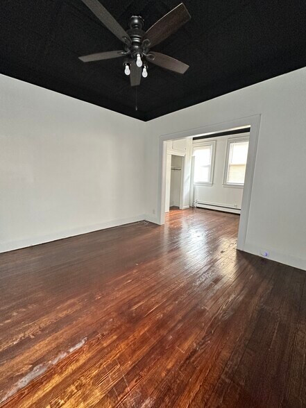 Building Photo - 209 Lanza Ave