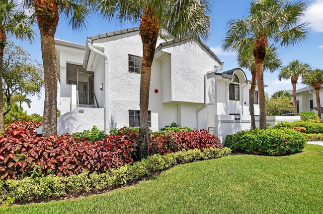 Building Photo - 15718 Loch Maree Ln