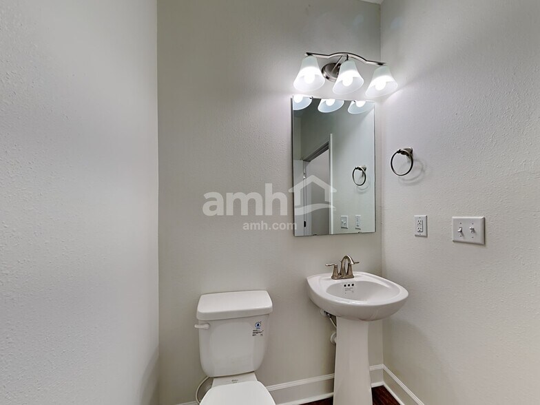 Building Photo - 11481 Fox Hollow Ct