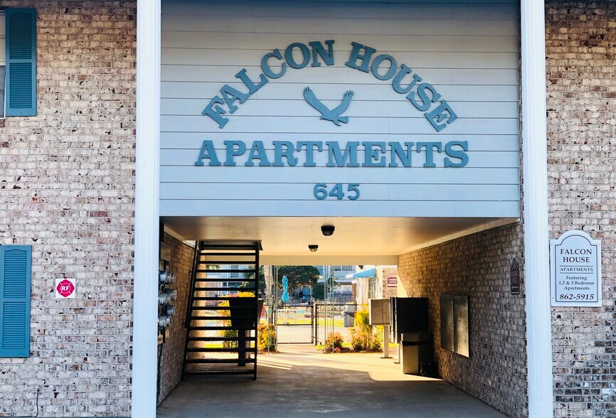 Falcon House Apartments 645 James Lee Rd Fort Walton Beach FL 32547