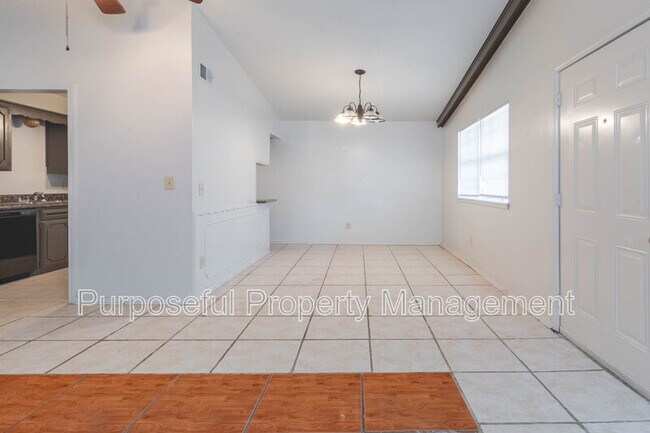 Building Photo - 1324 SW 61st Terrace
