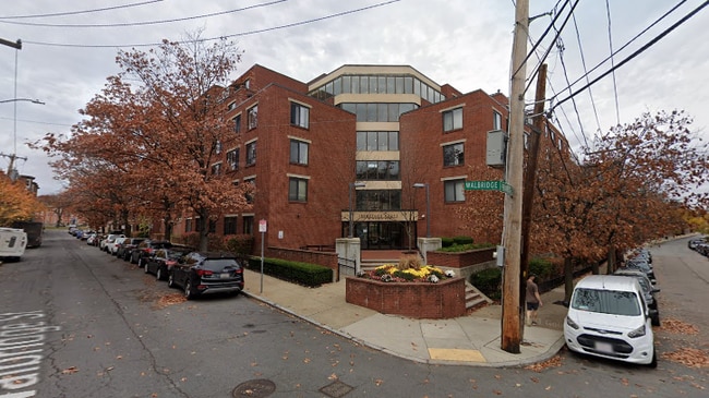 Building Photo - 85 Brainerd Rd