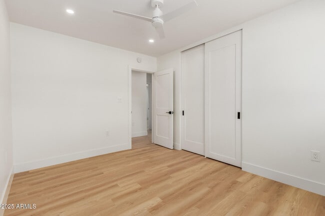 Building Photo - 1311 E 2nd Pl