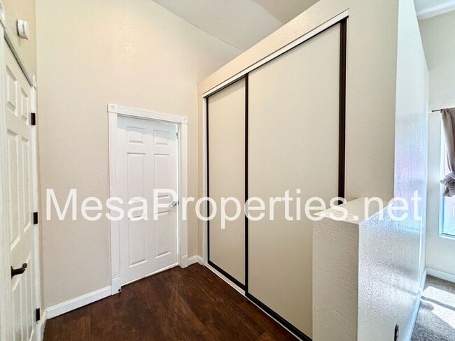 Building Photo - 16481 Silica Dr