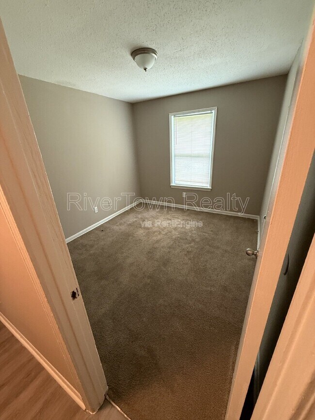Building Photo - 3386 Spring Water Cove