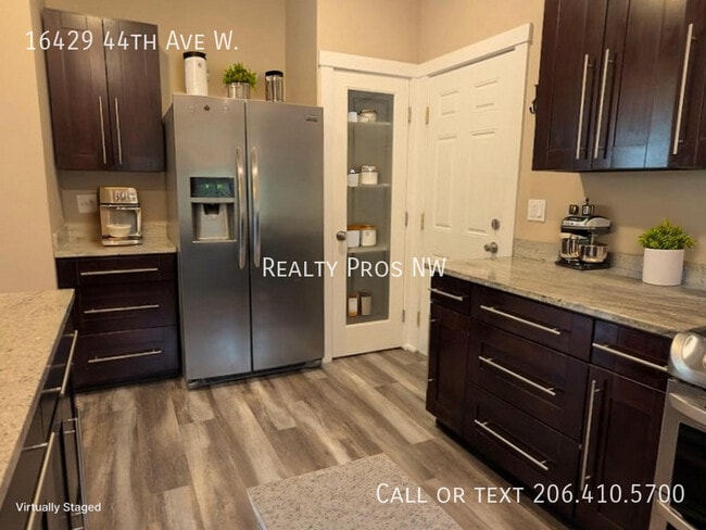 Building Photo - 16429 44th Ave W