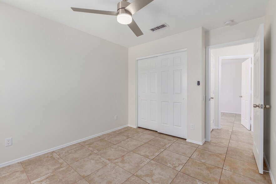 Building Photo - 3510 E Marco Polo Rd