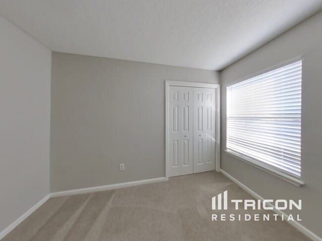 Building Photo - 3784 Lauren Crest Ct