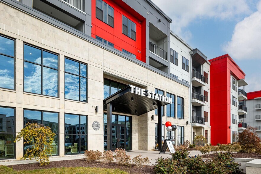 The Station Middletown 13325 Station Rail Way Louisville KY 40243 Apartment Finder