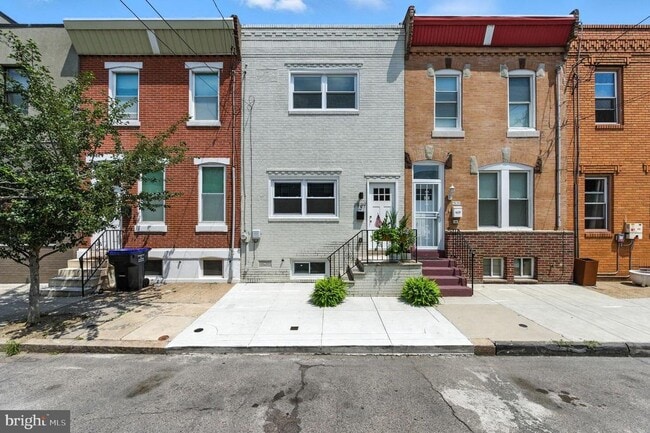 Building Photo - 1937 Dickinson St