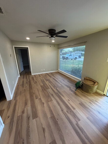 Building Photo - 259 Trudell Dr