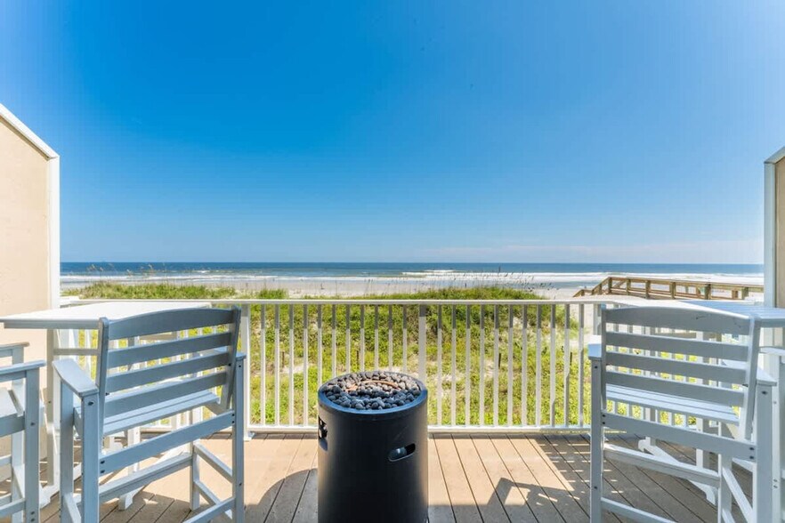Building Photo - 2010 Ocean Front S