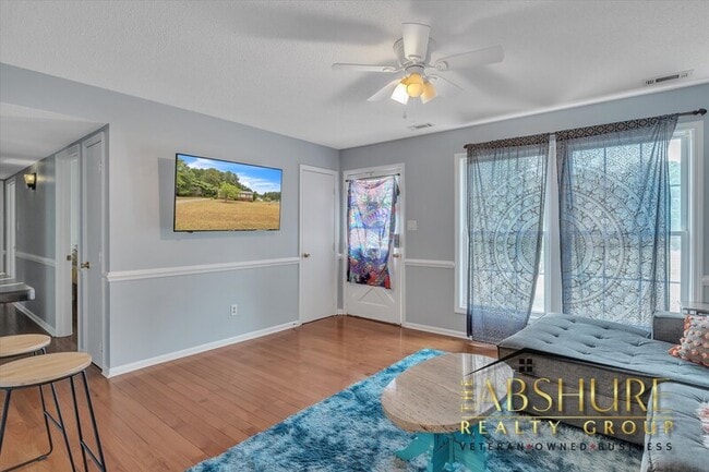 Building Photo - 2632 Meyerswood Dr