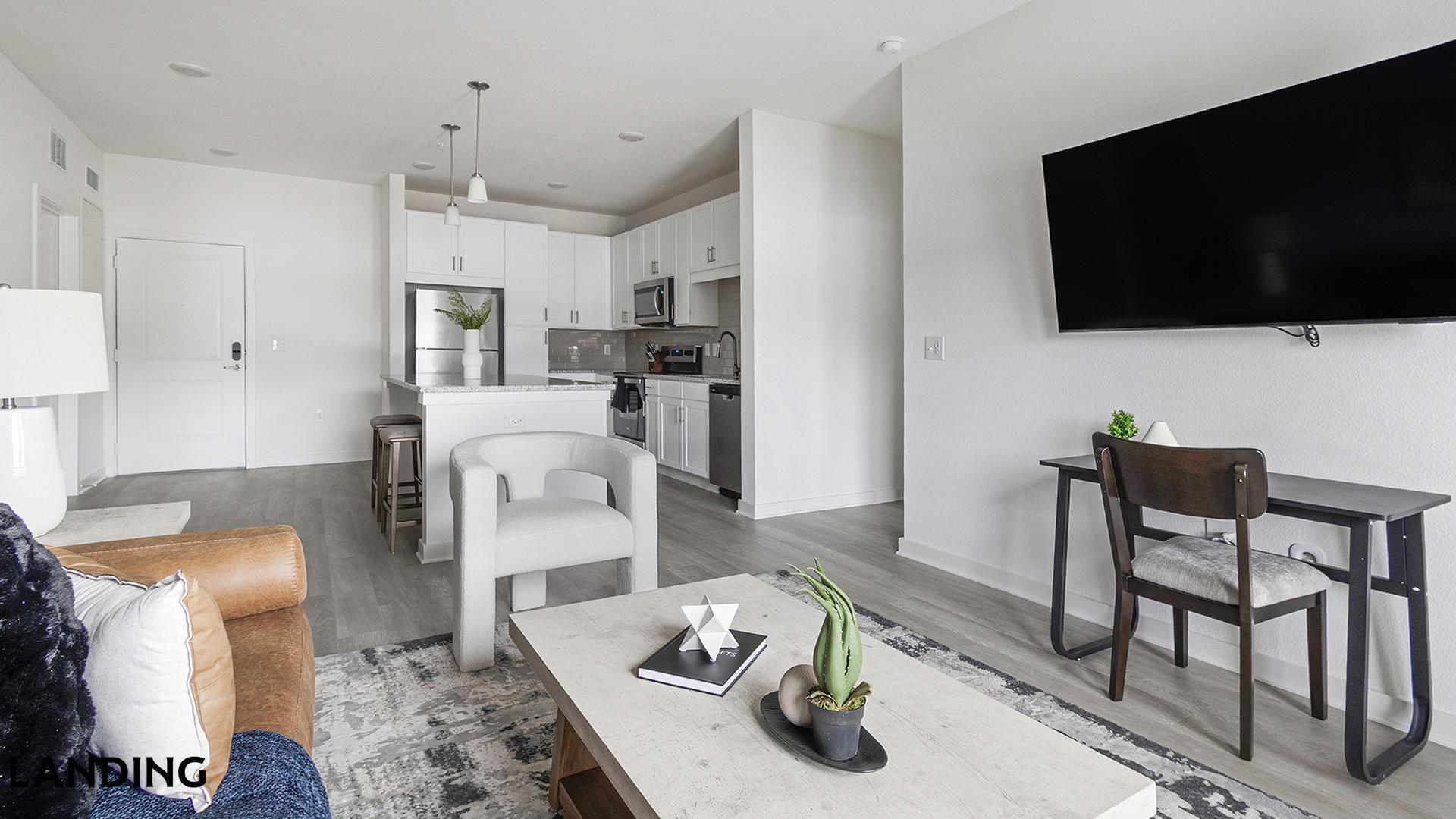 Building Photo - 12525 Tibbets Ln