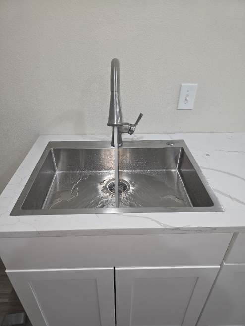 Building Photo - 4728 Crenshaw Ave