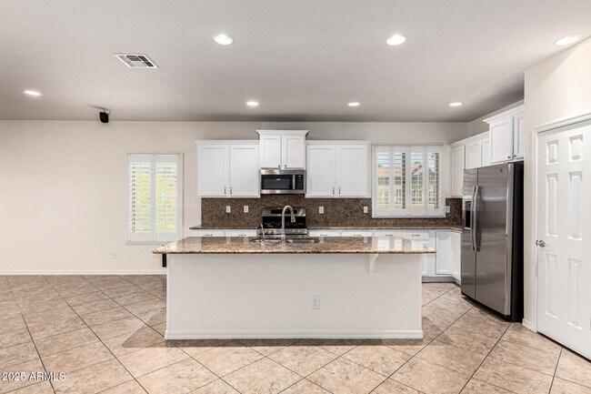 Building Photo - 27112 N 56th Dr