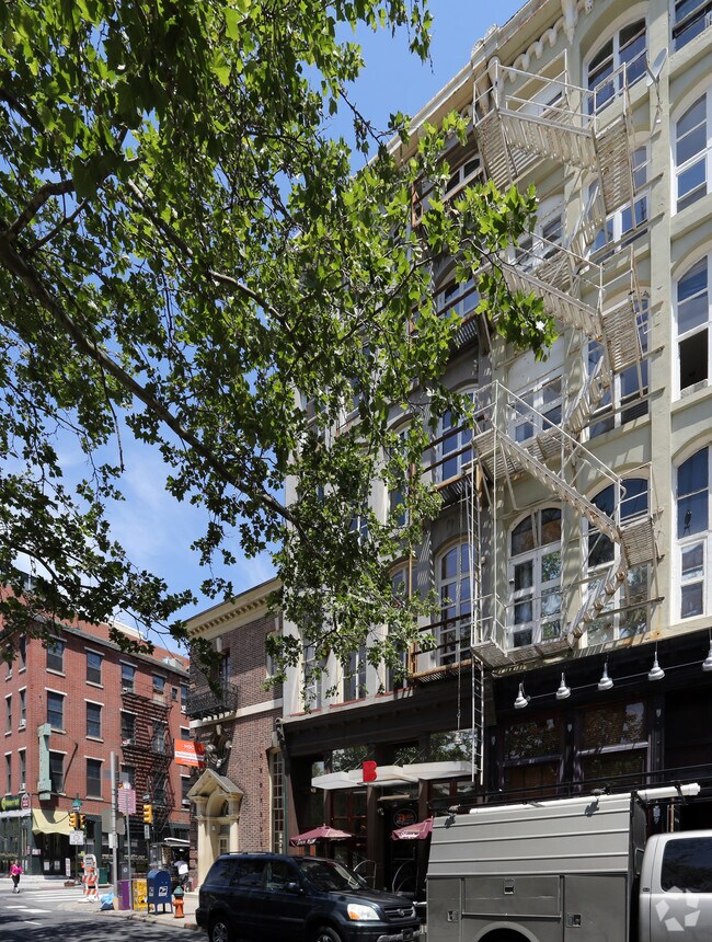 Building Photo - 241-243 Chestnut St