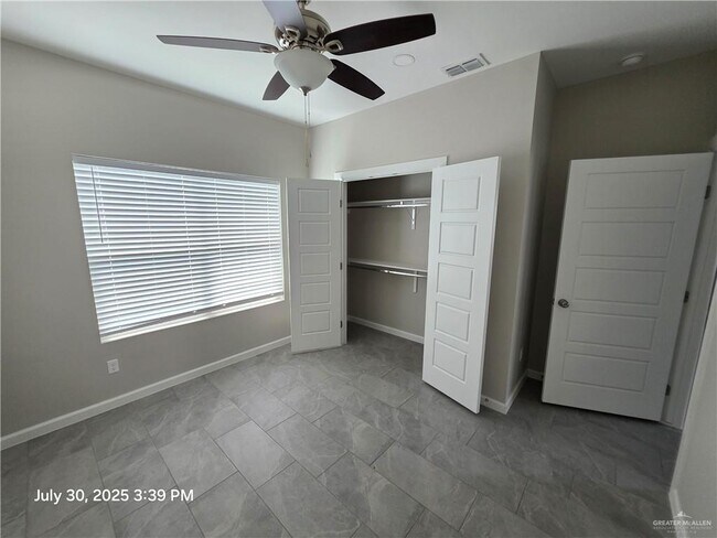 Building Photo - 24 Israel E Ave