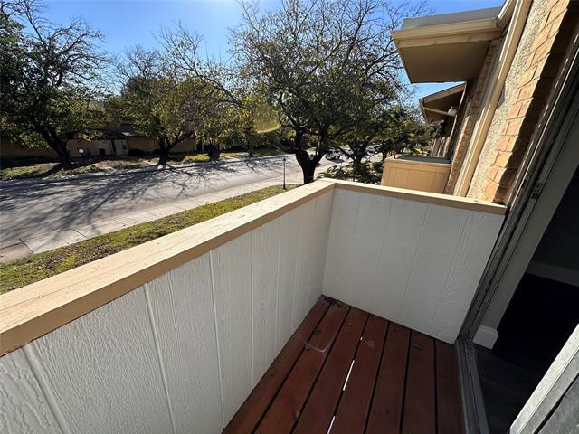 Building Photo - 5809 Harvest Hill Rd