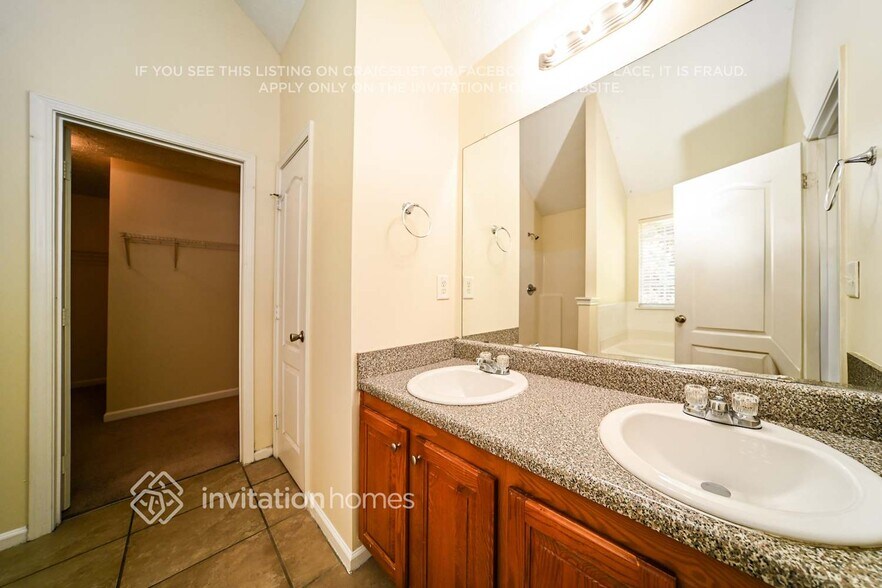 Building Photo - 3731 Monticello St