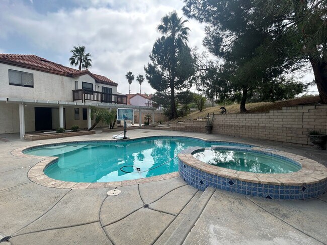 Building Photo - 3068 Prado Ln
