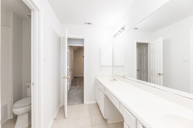 Building Photo - 3507 Moss Trail Dr