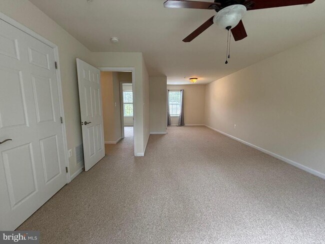 Building Photo - 20850 Autumn Mill Ct