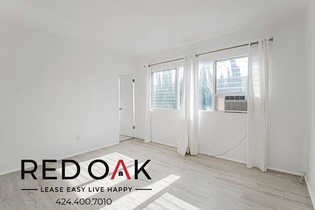 Building Photo - 1327 Laurel Ave