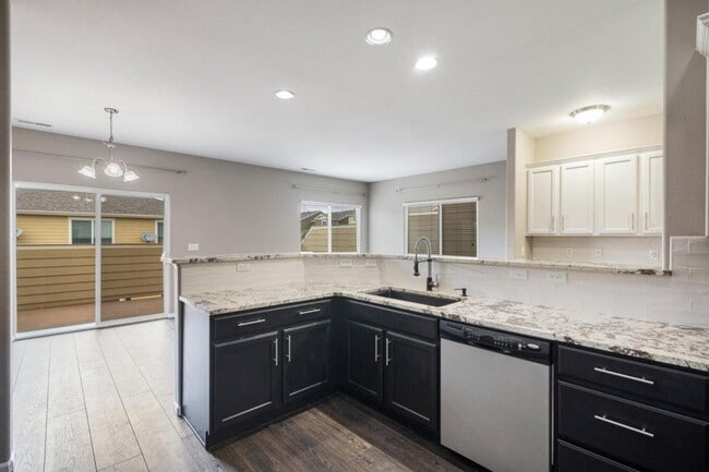 Building Photo - 5649 Saint Patrick View