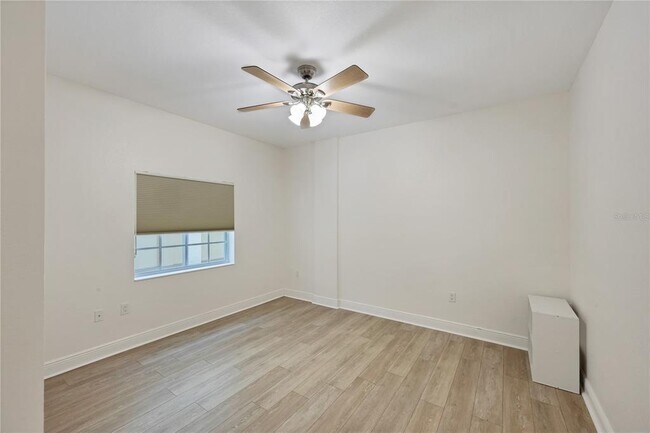 Building Photo - 14041 Bellagio Way