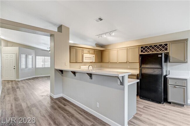 Building Photo - 2283 Ramsgate Dr