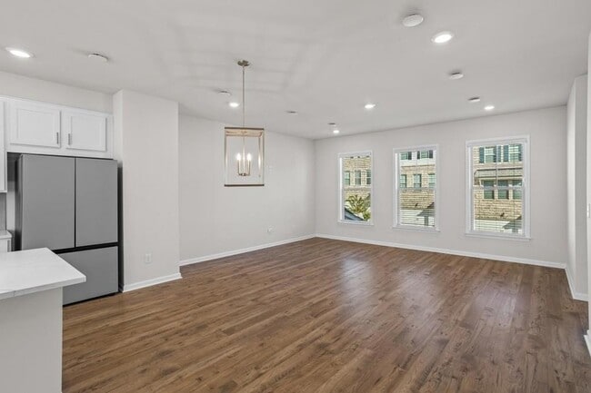 Building Photo - 123 Matson Run SW