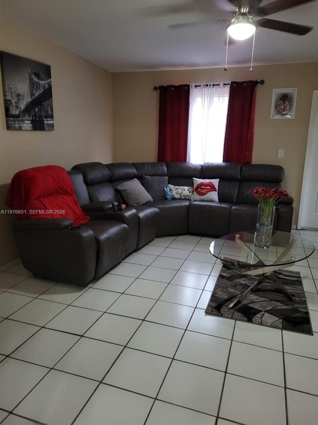 Building Photo - 10932 SW 25th St