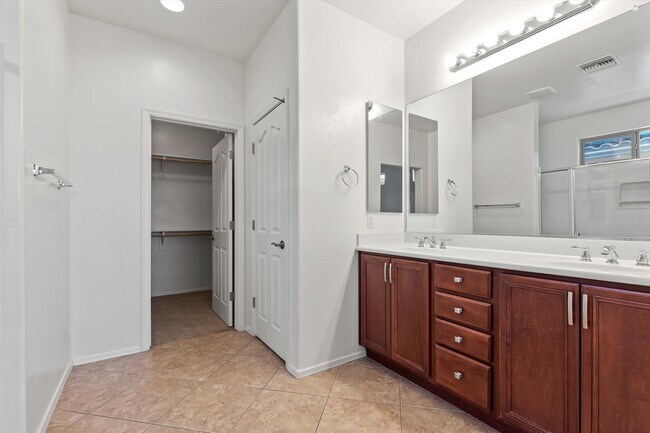 Building Photo - 8623 N Western Juniper Terrace