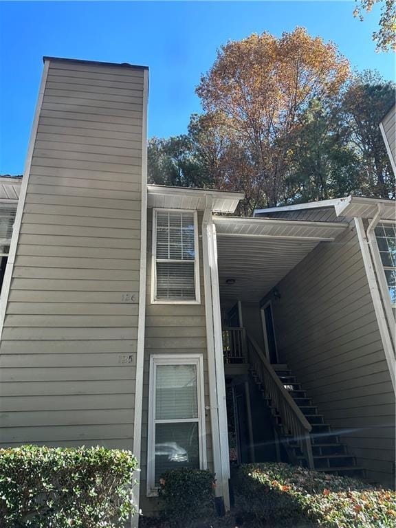 Building Photo - 126 Sterling Ct