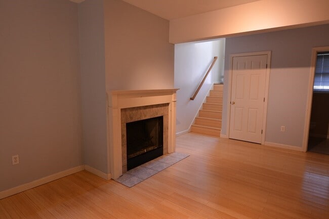 Building Photo - 55 Arrowwood Dr