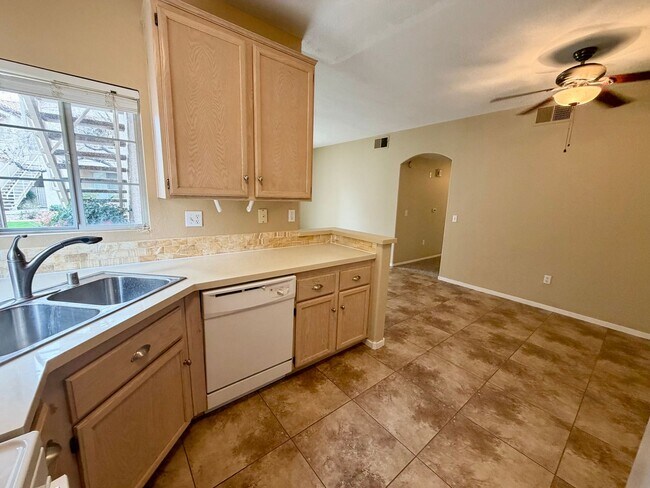 Building Photo - Coming soon: 1st floor 2 bedroom condo in central Green Valley