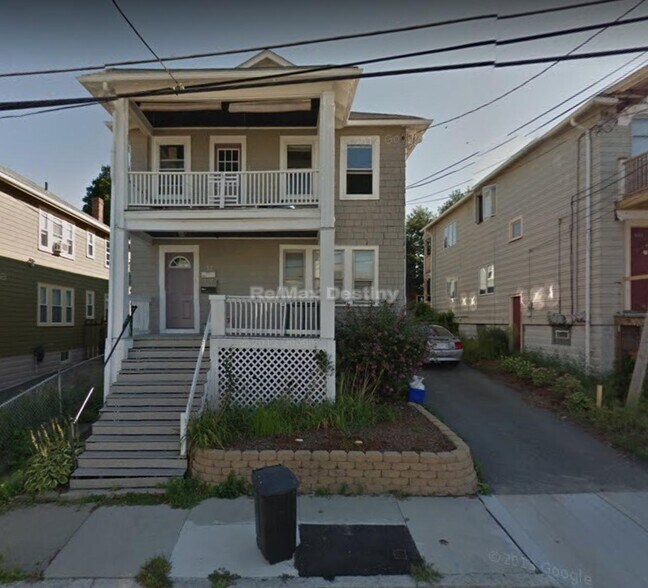 Building Photo - 53 Fairfax St