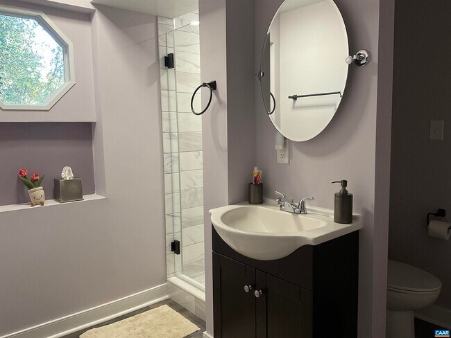 Building Photo - 1201 Bland Cir