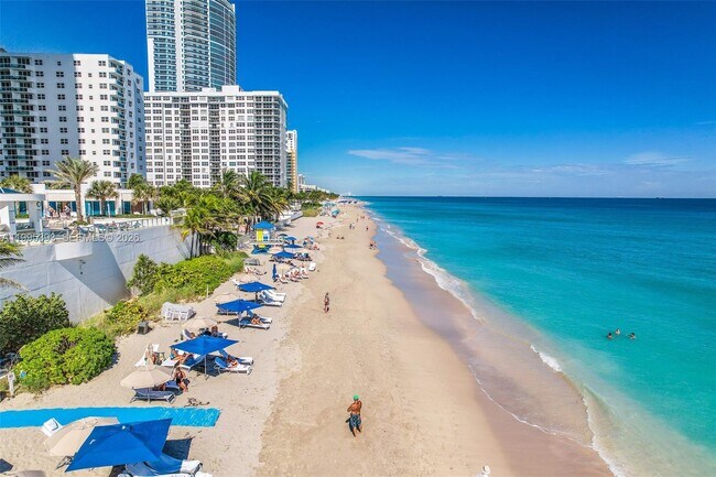 Building Photo - 3101 S Ocean Dr