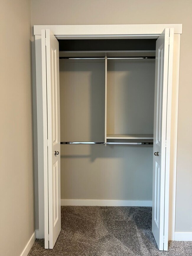 Building Photo - Stunning 3 bedroom 2 bathroom home in Meridian