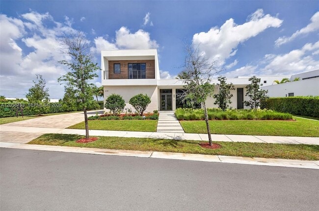 Building Photo - 16709 Botaniko Dr N